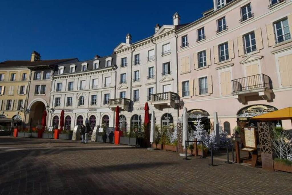 Suite Riviera - Vue Disneyland Chessy  Exterior foto