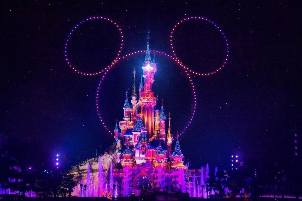 Suite Riviera - Vue Disneyland Chessy  Exterior foto
