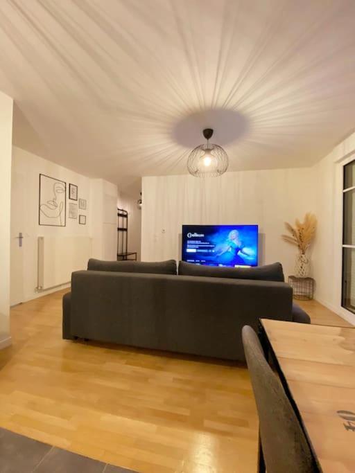 Suite Riviera - Vue Disneyland Chessy  Exterior foto